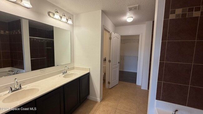 Building Photo - 4121 Masira Ct