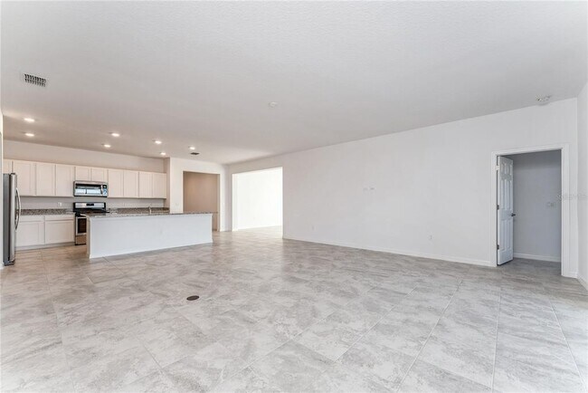 Building Photo - 7405 SW 61st St