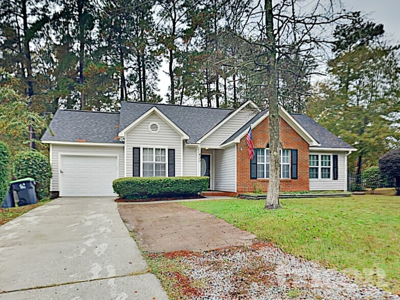 Building Photo - 430 Forest Grove Cir