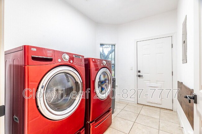 Building Photo - 103 Silver Terrace