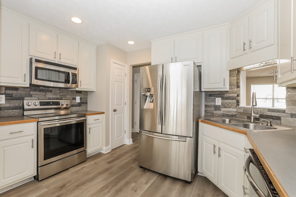 Building Photo - 459 Clearwater Way