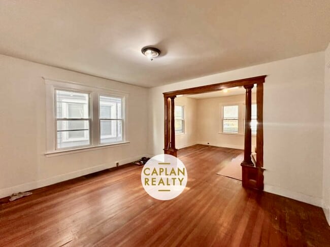 Building Photo - 1655 State St