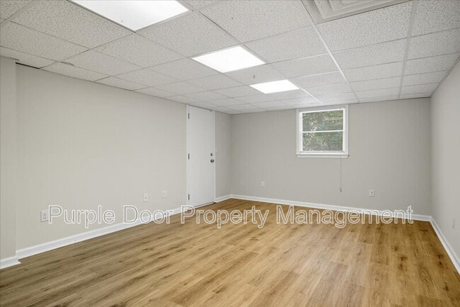 Building Photo - 4201 Autumn Lake Dr