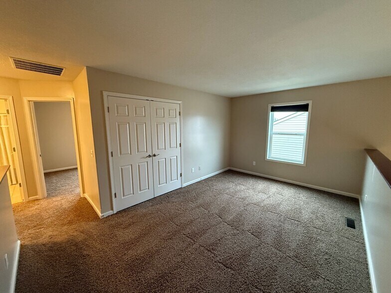 Building Photo - 3929 Stanton Hall Pkwy