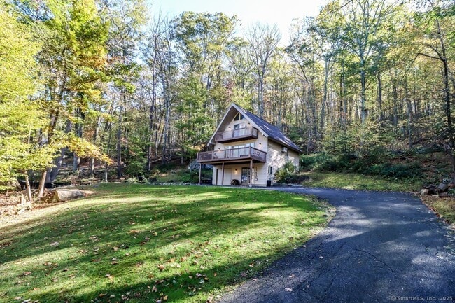 Building Photo - 115 Green Pond Rd