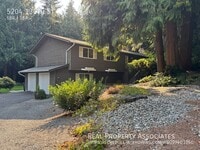 Building Photo - 5204 136th St SW