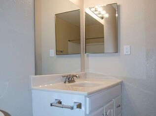 Building Photo - 11946 Indian St