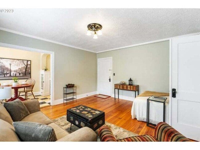 Building Photo - 20 NW 16th Ave