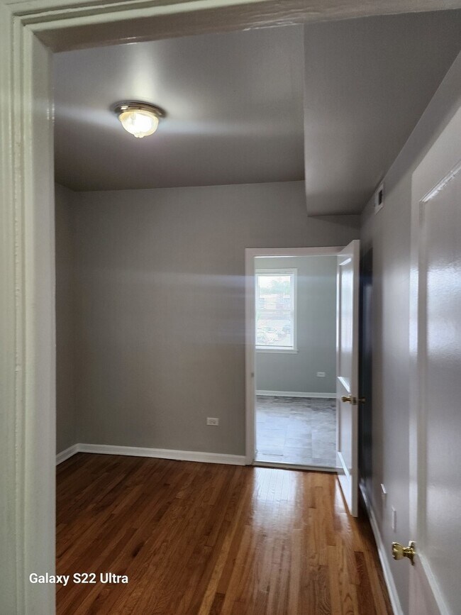 Building Photo - 7823 S Evans Ave