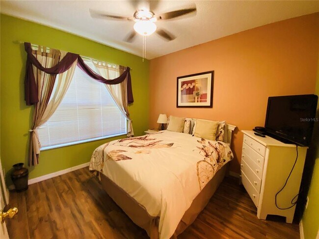 Building Photo - 8544 Sunrise Key Dr