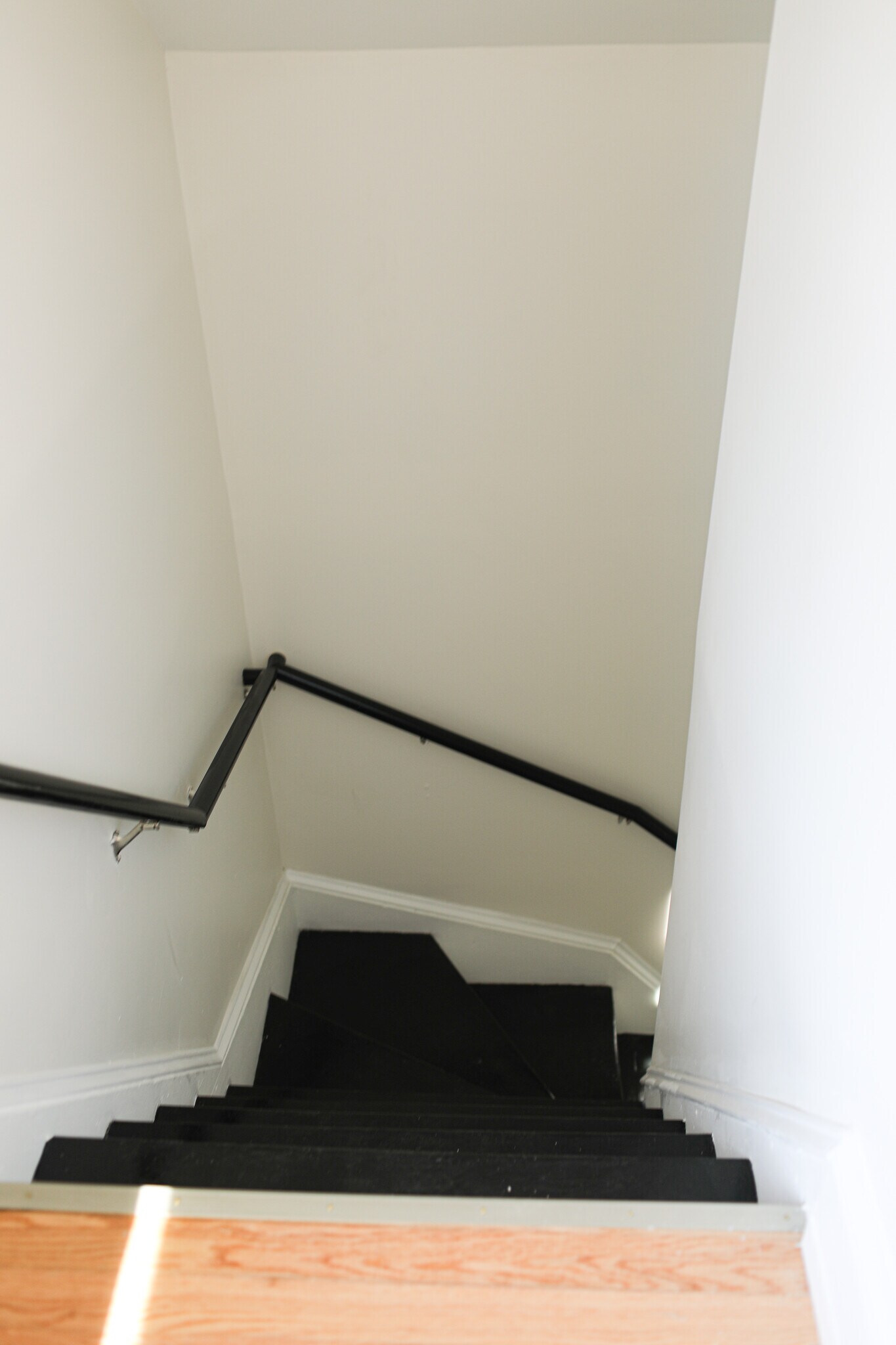 Building Photo - 170 Salem St