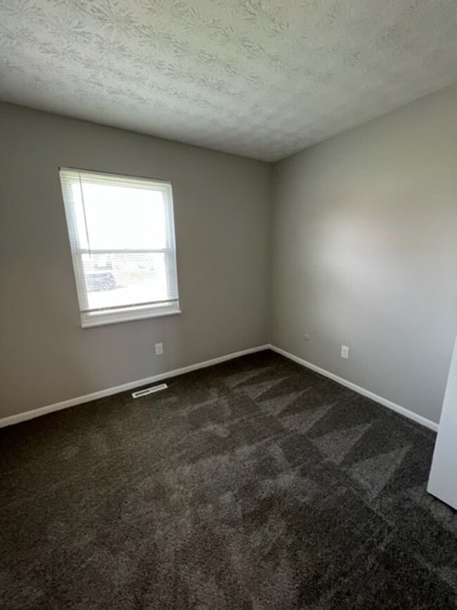 Building Photo - 5441 Deforest Dr