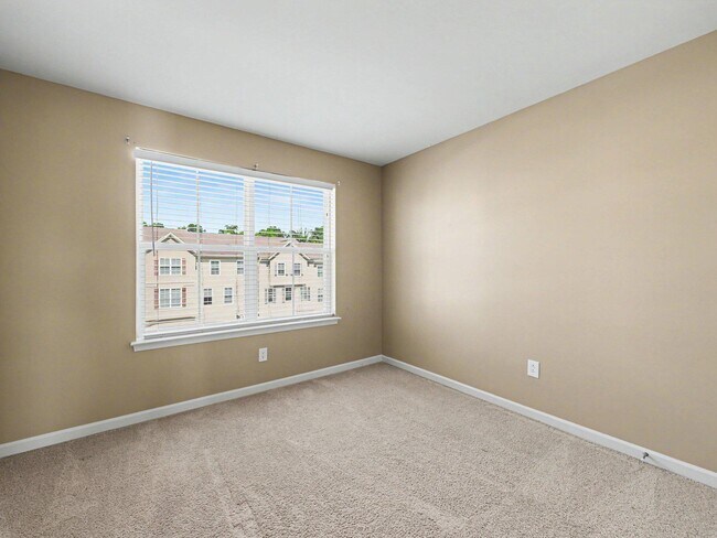 Building Photo - 1428 Hudgins Farm Cir