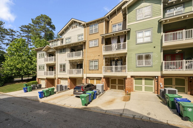 Building Photo - 2110 Gorman Grove