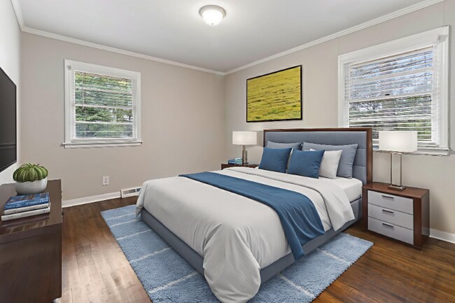 Building Photo - 1814 House Ave