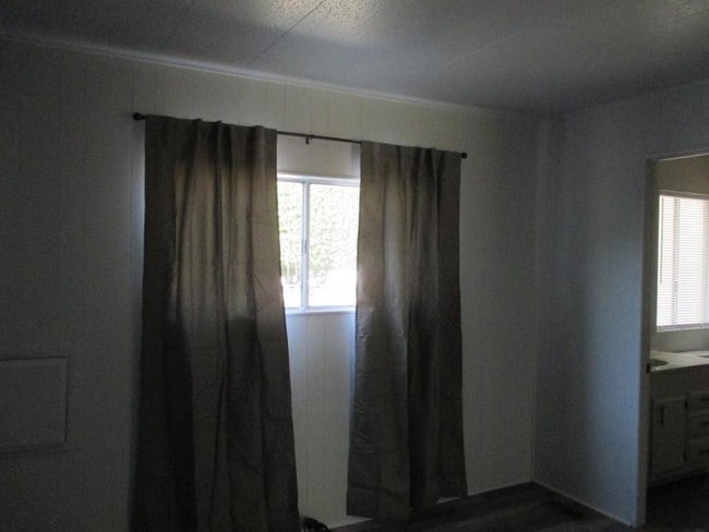 Building Photo - 1645 San Marcos Dr