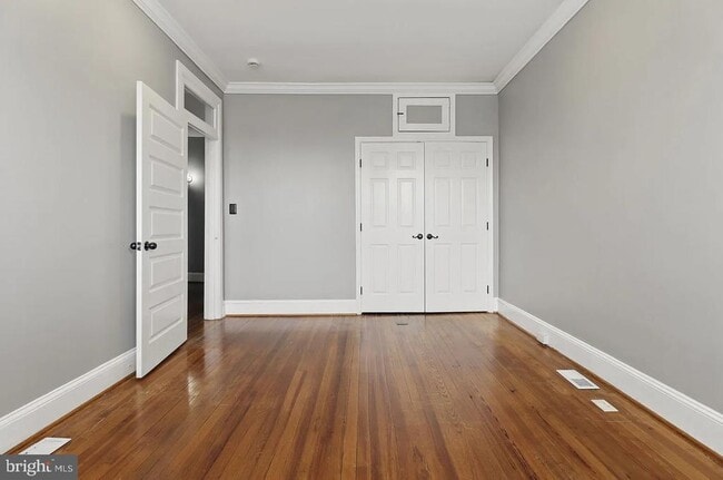 Building Photo - 809 Jefferson St NW