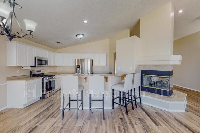 Building Photo - 5551 Rabadi Castle Ave NW