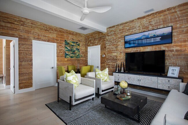 Primary Photo - Beautifully Furnished 2 Bedroom 1 Bathroom...