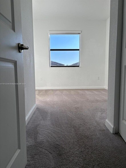 Building Photo - 25282 SW 108th Ave