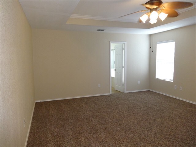 Building Photo - 8510 Silver Willow