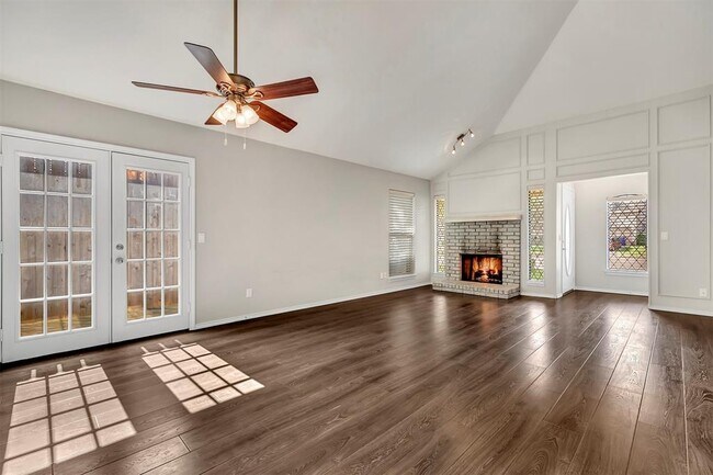 Building Photo - 3 Cedar Elm Cir