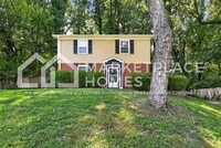 Building Photo - 427 Whispering Pines Dr