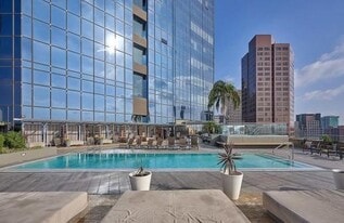 Building Photo - 1100 Wilshire Blvd