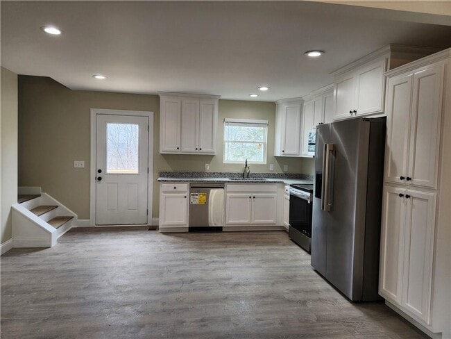 Building Photo - 280 Grand Oak Ln