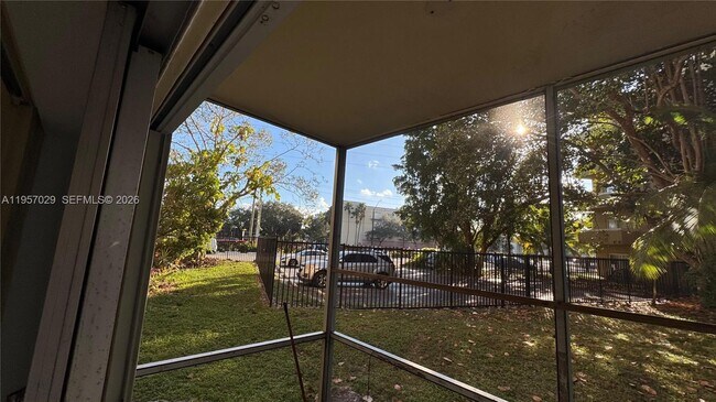 Building Photo - 4111 Stirling Rd