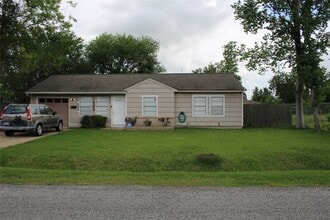 Building Photo - 13307 Force St