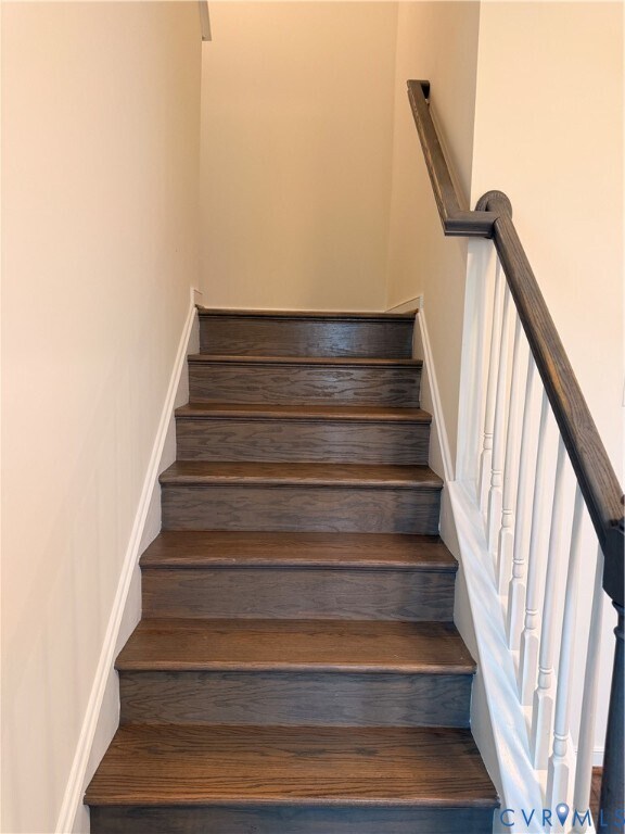 Building Photo - 18417 Palisades Ct