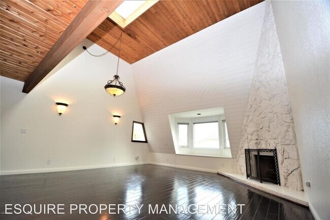 Building Photo - 3 br, 3 bath House - 300 MELROSE DRIVE