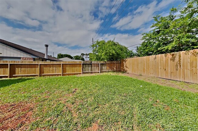 Building Photo - 7426 Boysenberry Ln