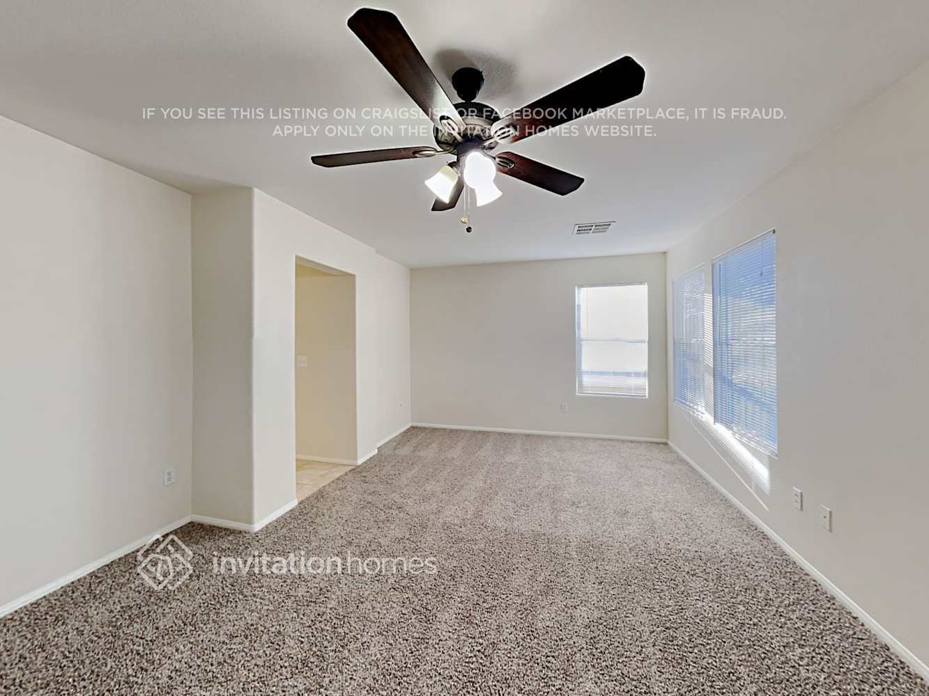 Building Photo - 3328 Famiglia Dr