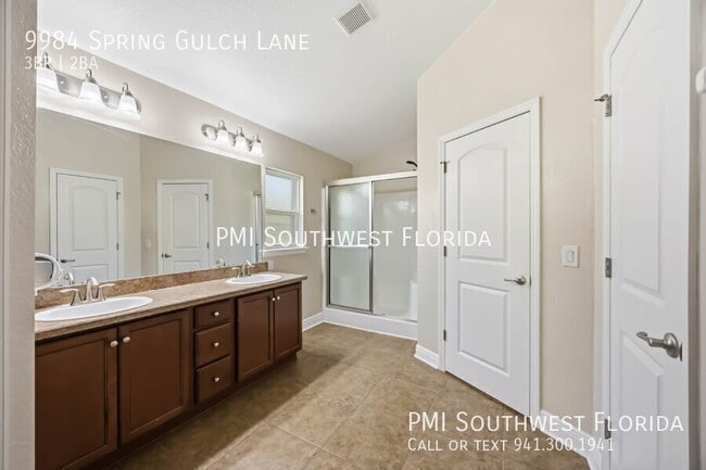 Building Photo - 9984 Spring Gulch Ln