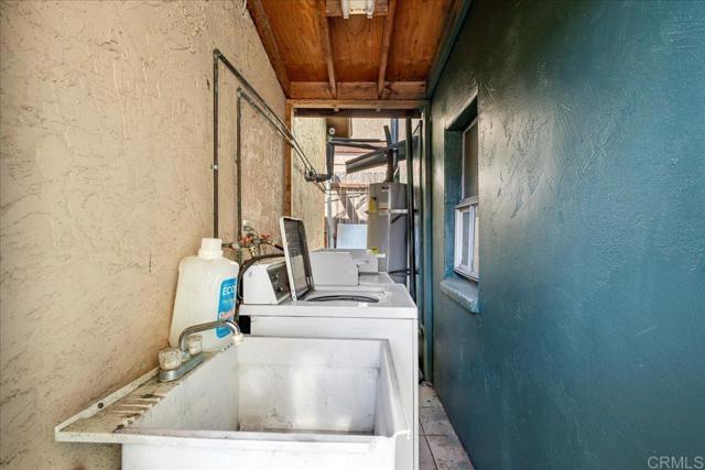 Building Photo - 3538 Curlew St