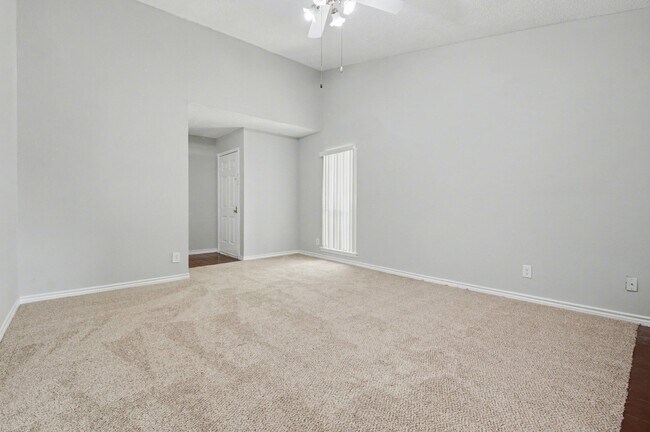 Building Photo - 3603 W Northgate Dr