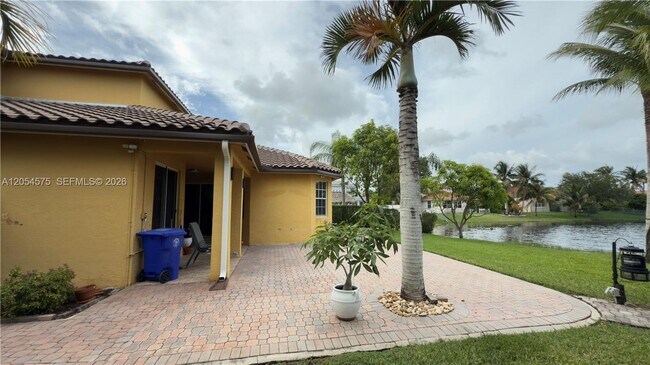 Building Photo - 1247 NW 165th Ave