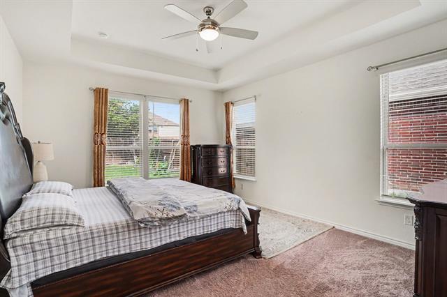Building Photo - 8825 Landergin Mesa Dr