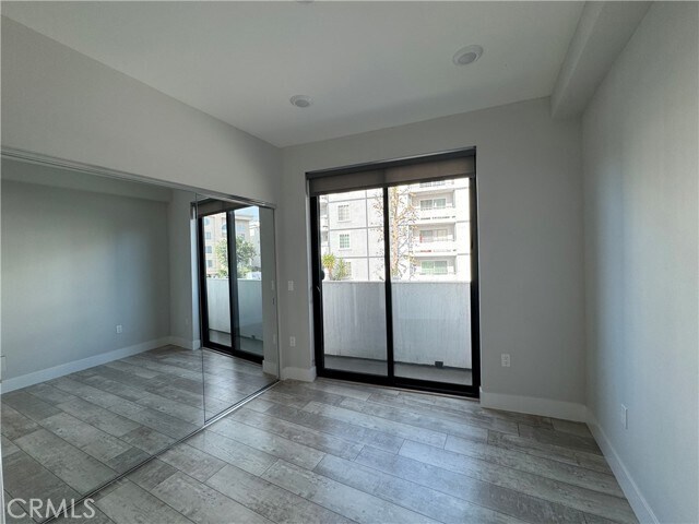 Building Photo - 4383 N Sepulveda Blvd