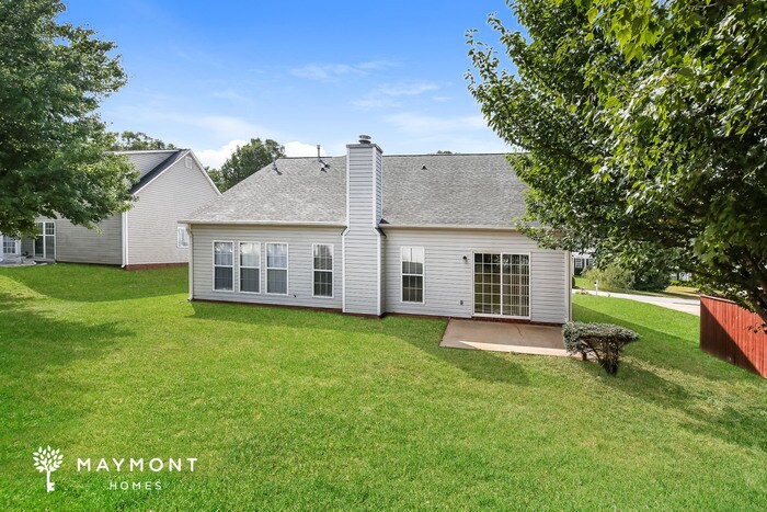 Building Photo - 122 Lantana Ct