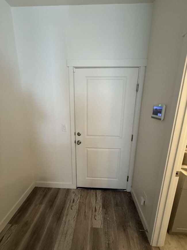 Building Photo - Beautiful Home in Spanish Fork