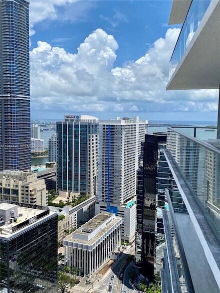 Building Photo - 1300 S Miami Ave