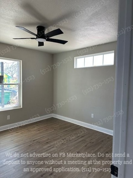 Building Photo - 2331 S Navidad St