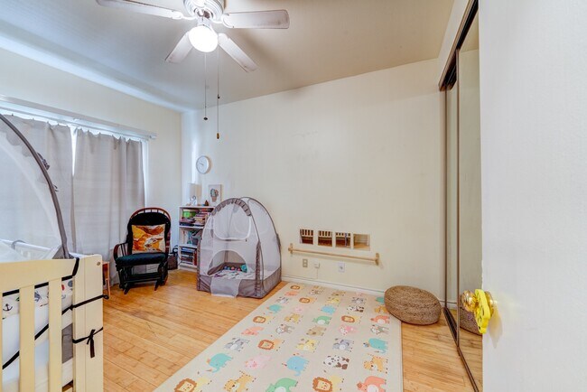 Building Photo - 2213 S Braeswood Blvd