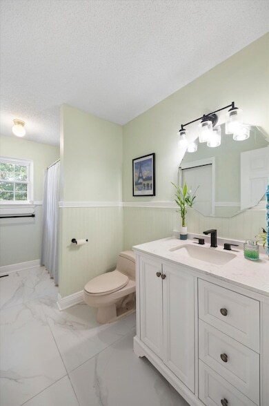 Building Photo - 8410 Smoketree Cir