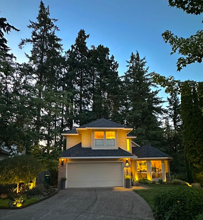 Primary Photo - 15455 SW Gleneden Dr