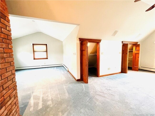 Building Photo - 21 Cottage St