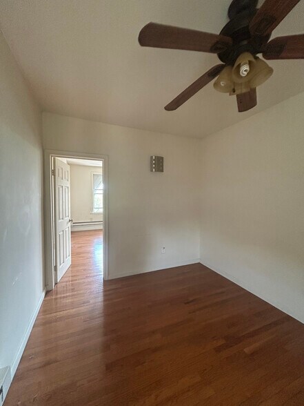 Building Photo - 1628 N 52nd St